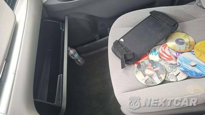 2017 Toyota Sienna LE 8-Passenger 119.3" WB - zdjęcie 27 z 60 - miniatura