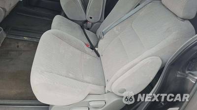 2017 Toyota Sienna LE 8-Passenger 119.3" WB - zdjęcie 52 z 60 - miniatura