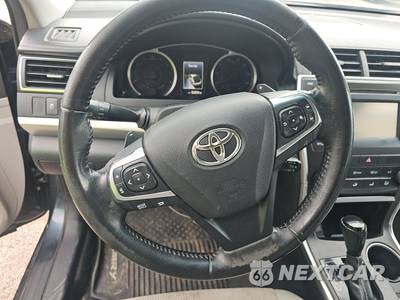 2016 Toyota Camry SE - zdjęcie 10 z 17 - miniatura