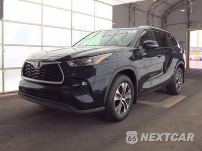 2022 Toyota Highlander Hybrid XLE - zdjęcie 1 z 20 - miniatura
