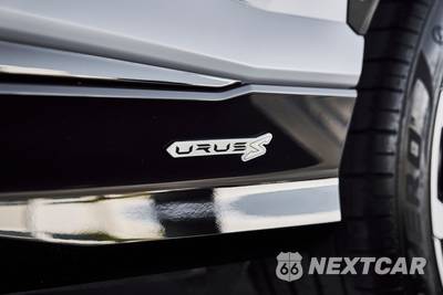 2024 Lamborghini Urus S - zdjęcie 10 z 50 - miniatura