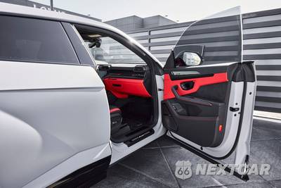 2024 Lamborghini Urus S - zdjęcie 24 z 50 - miniatura