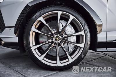 2024 Lamborghini Urus S - zdjęcie 3 z 50 - miniatura