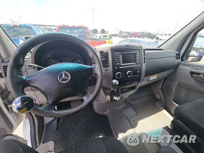 2018 Mercedes-Benz Sprinter 2500 Cargo Van High Roof 170.3" WB - zdjęcie 11 z 41 - miniatura