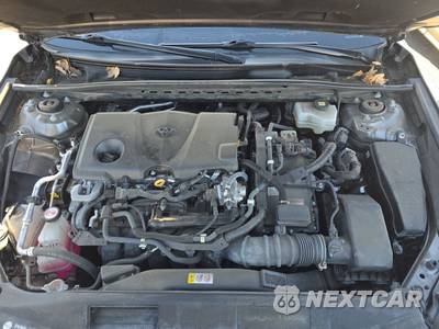 2021 Toyota Camry Hybrid LE - zdjęcie 15 z 26 - miniatura