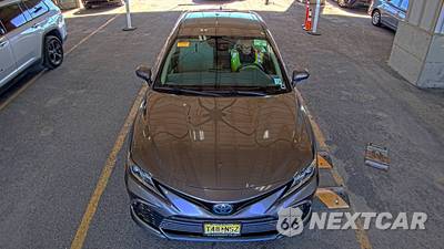 2021 Toyota Camry Hybrid LE - zdjęcie 2 z 26 - miniatura
