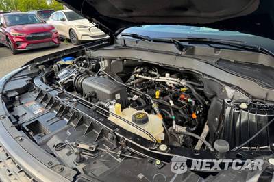 2023 Ford Explorer XLT - zdjęcie 25 z 38 - miniatura