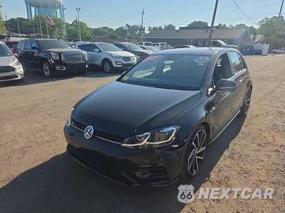 2019 Volkswagen Golf R Hatchback w/DCC & Navigation