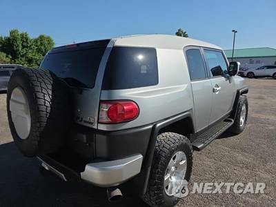 2010 Toyota FJ Cruiser w/Rear Doors - zdjęcie 4 z 21 - miniatura