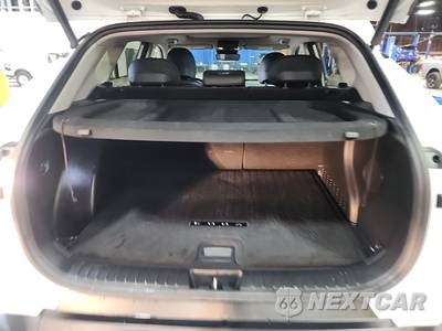 2024 Hyundai Kona Limited - zdjęcie 7 z 29 - miniatura