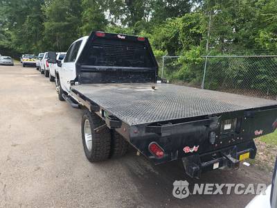 2024 Chevrolet Silverado 3500HD Cab Chassis LT Crew Cab 1LT DRW - zdjęcie 6 z 25 - miniatura