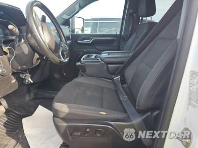 2024 Chevrolet Silverado 2500HD LT Crew Cab Long Bed 1LT - zdjęcie 7 z 28 - miniatura