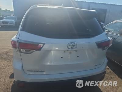 2016 Toyota Highlander XLE - zdjęcie 5 z 25 - miniatura