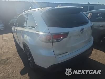 2016 Toyota Highlander XLE - zdjęcie 6 z 25 - miniatura