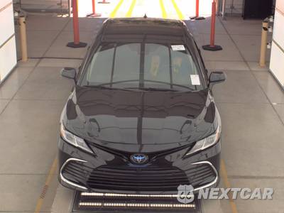 2023 Toyota Camry LE - zdjęcie 2 z 21 - miniatura