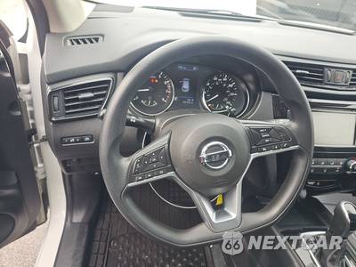 2019 Nissan Rogue Sport S - zdjęcie 10 z 24 - miniatura