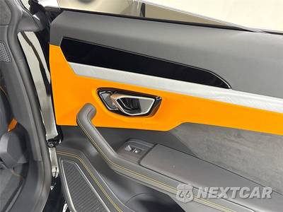 2024 Lamborghini Urus S - zdjęcie 30 z 40 - miniatura