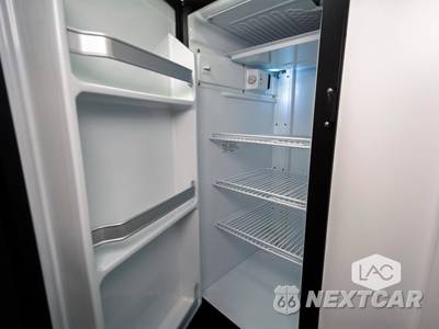 2023 Mercedes-Benz Sprinter 3500XD Cargo Van High Roof 170.0" WB - zdjęcie 16 z 40 - miniatura