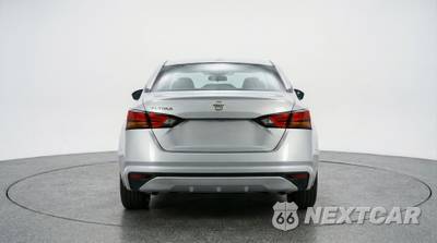 2025 Nissan Altima SV - zdjęcie 6 z 12 - miniatura