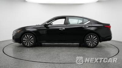 2025 Nissan Altima SV - zdjęcie 4 z 12 - miniatura