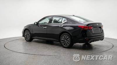 2025 Nissan Altima SV - zdjęcie 5 z 12 - miniatura