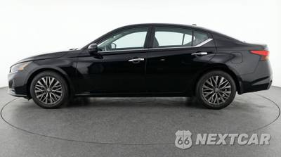 2025 Nissan Altima SV - zdjęcie 4 z 12 - miniatura