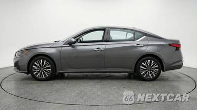 2025 Nissan Altima SV - zdjęcie 4 z 12 - miniatura