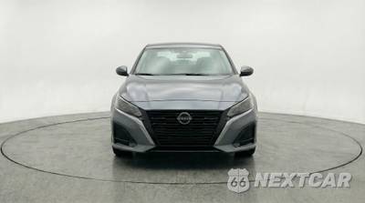 2025 Nissan Altima SV - zdjęcie 2 z 12 - miniatura