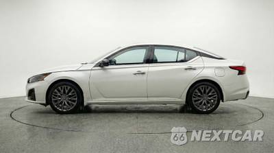 2025 Nissan Altima SV - zdjęcie 4 z 12 - miniatura