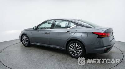 2025 Nissan Altima SV - zdjęcie 5 z 12 - miniatura