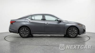 2025 Nissan Altima SV - zdjęcie 8 z 12 - miniatura