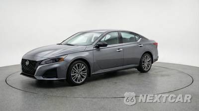 2025 Nissan Altima SV - zdjęcie 3 z 12 - miniatura