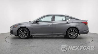 2025 Nissan Altima SV - zdjęcie 4 z 12 - miniatura