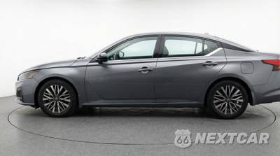 2025 Nissan Altima SV - zdjęcie 4 z 12 - miniatura