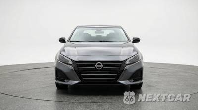 2025 Nissan Altima SV - zdjęcie 2 z 12 - miniatura