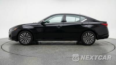 2025 Nissan Altima SV - zdjęcie 4 z 12 - miniatura