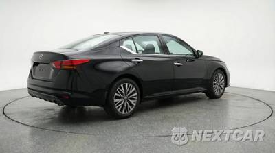 2025 Nissan Altima SV - zdjęcie 7 z 12 - miniatura