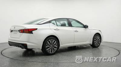 2025 Nissan Altima SV - zdjęcie 7 z 12 - miniatura