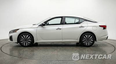 2025 Nissan Altima SV - zdjęcie 4 z 12 - miniatura