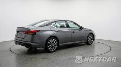 2025 Nissan Altima SV - zdjęcie 7 z 12 - miniatura