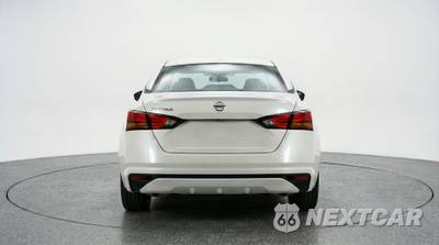 2025 Nissan Altima SV - zdjęcie 6 z 12 - miniatura
