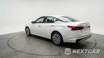 2025 Nissan Altima SV - zdjęcie 5 z 12 - miniatura
