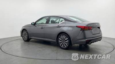 2025 Nissan Altima SV - zdjęcie 5 z 12 - miniatura