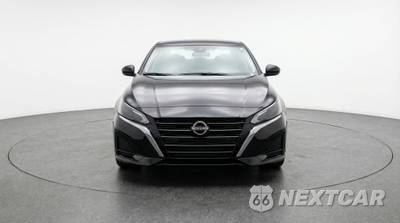 2025 Nissan Altima SV - zdjęcie 2 z 12 - miniatura