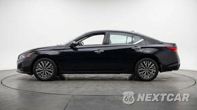 2025 Nissan Altima SV - zdjęcie 4 z 12 - miniatura