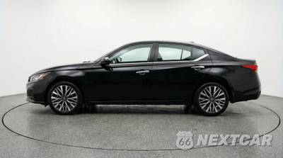 2025 Nissan Altima SV - zdjęcie 4 z 12 - miniatura
