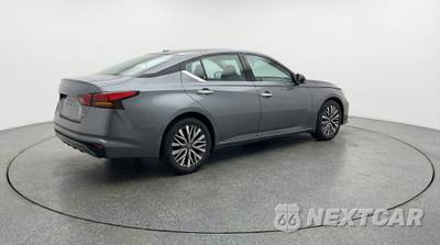 2025 Nissan Altima SV - zdjęcie 7 z 12 - miniatura