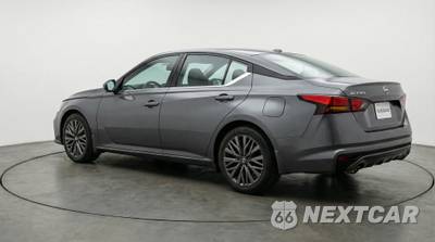 2025 Nissan Altima SV - zdjęcie 5 z 12 - miniatura