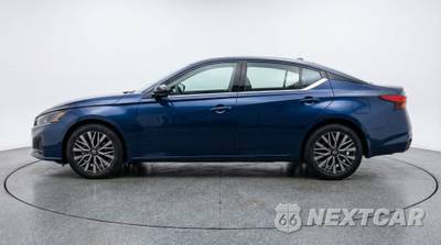 2025 Nissan Altima SV - zdjęcie 4 z 12 - miniatura
