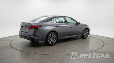 2025 Nissan Altima SV - zdjęcie 7 z 12 - miniatura